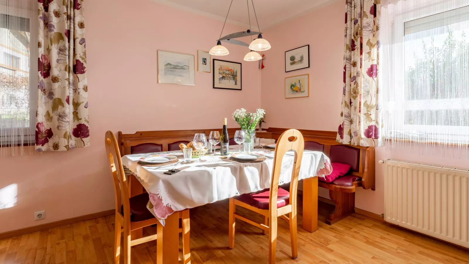 Schmitzer-Dining room
