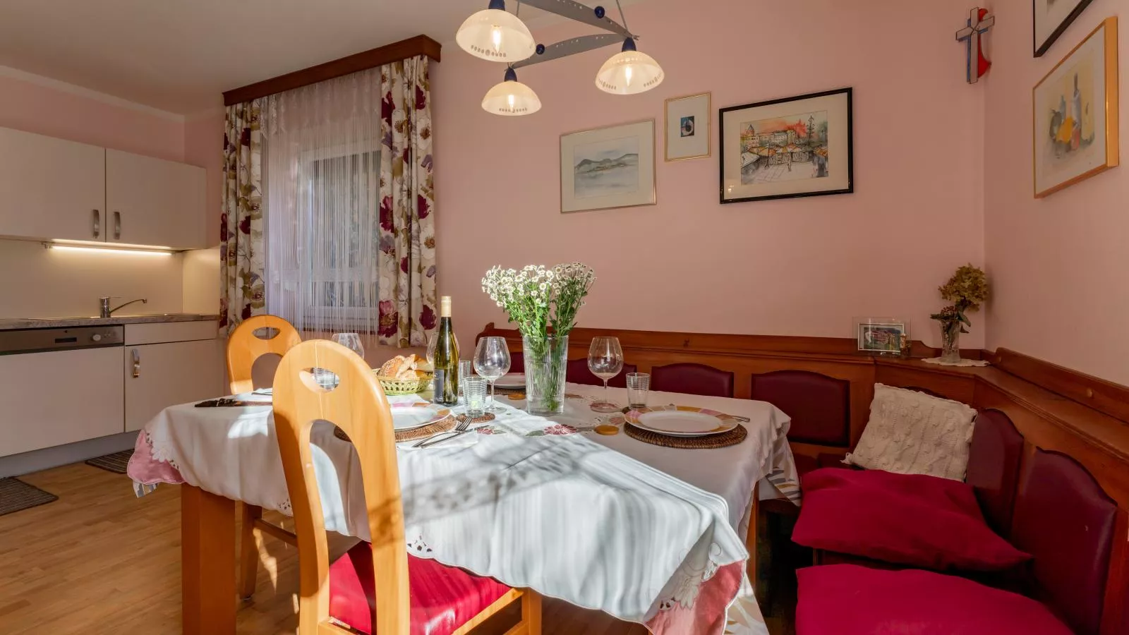 Schmitzer-Dining room
