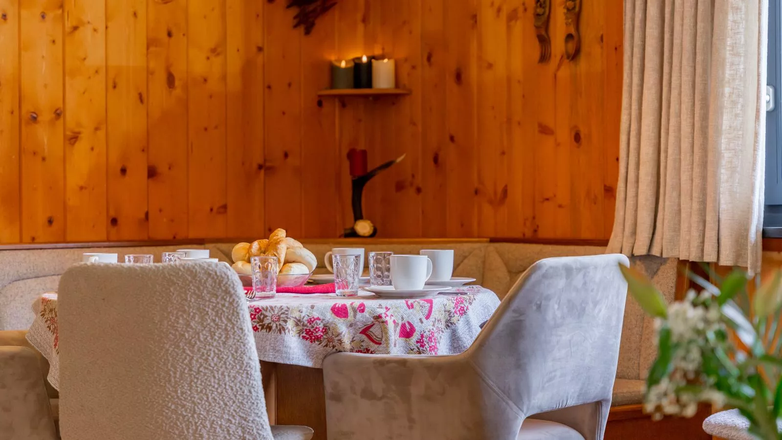Jagerhütte-Esszimmer