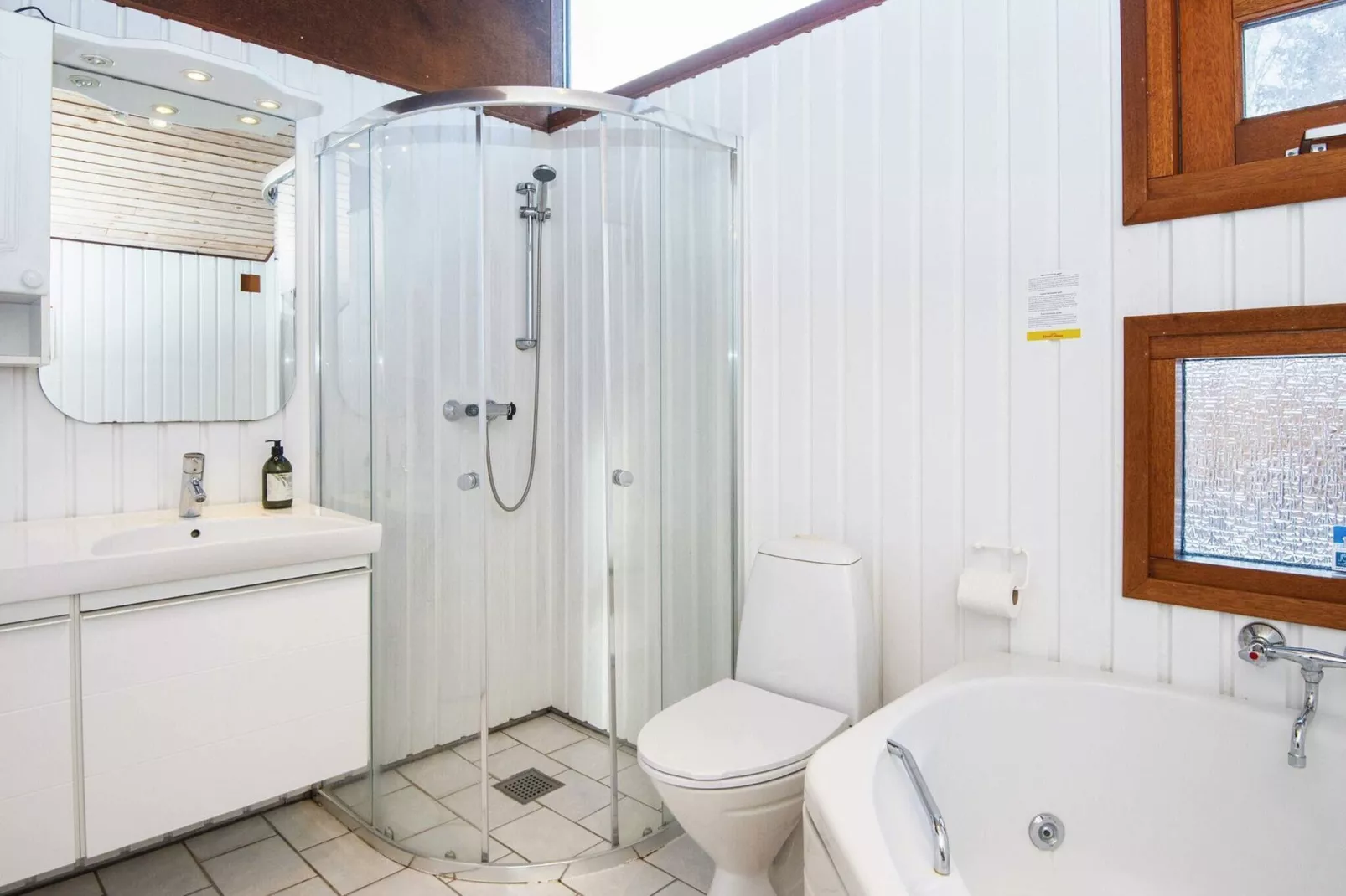 Retraite isolée avec sauna -- By Traum Ferienwohnungen-Intérieur
