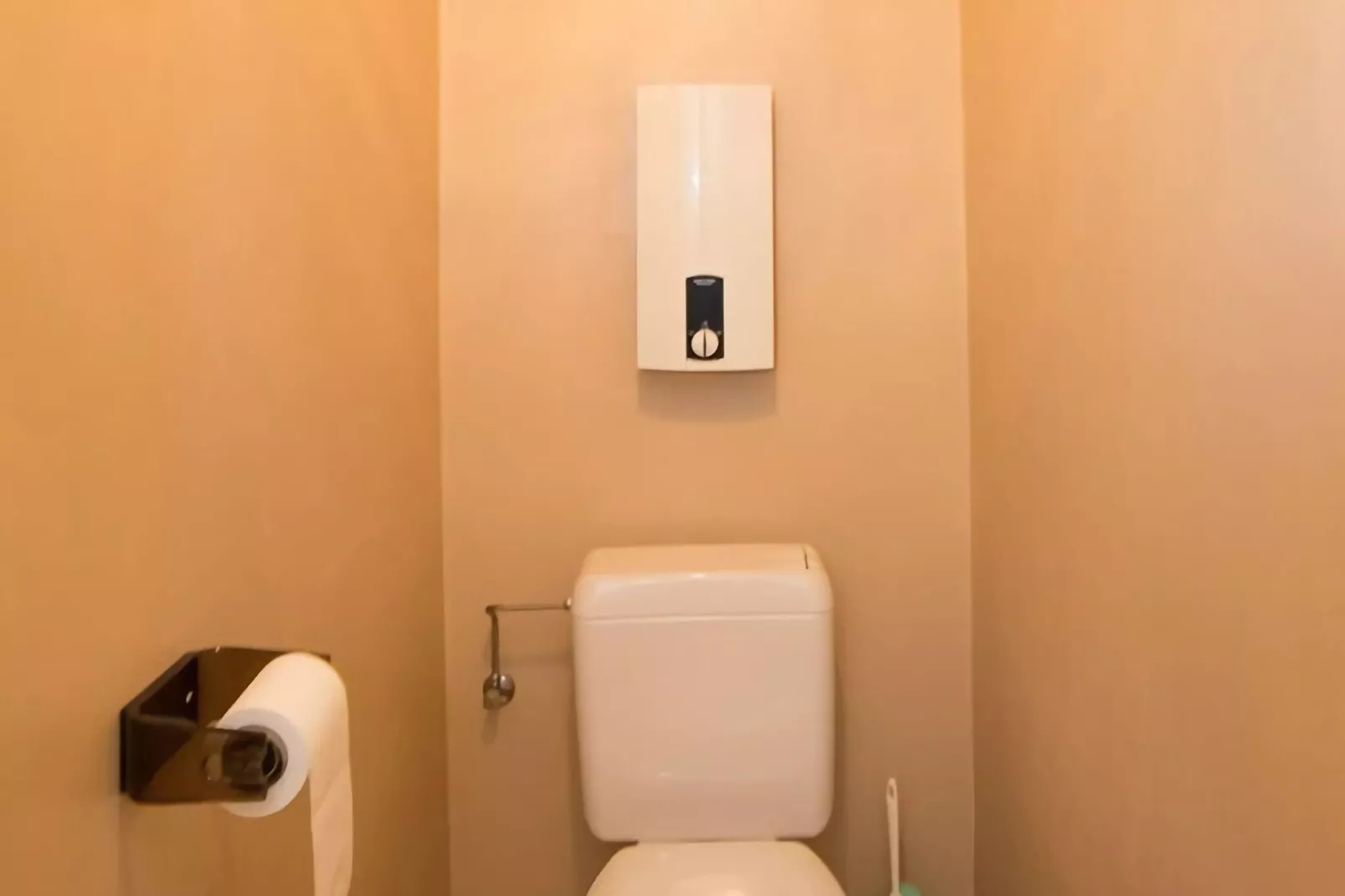 CANBERRA / 0503  Parking-Bathroom