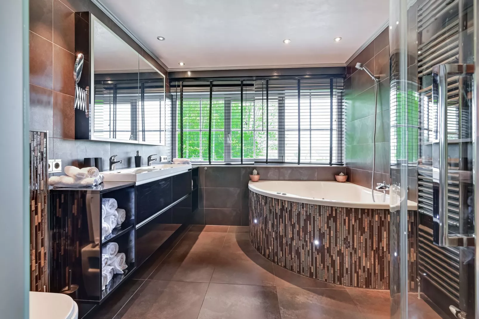 Villa Didam-Bathroom