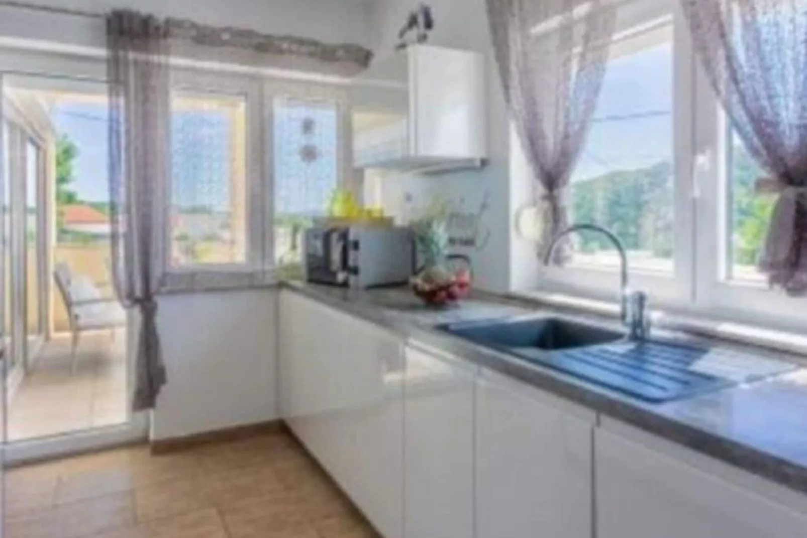 Villa Eternity-Kitchen