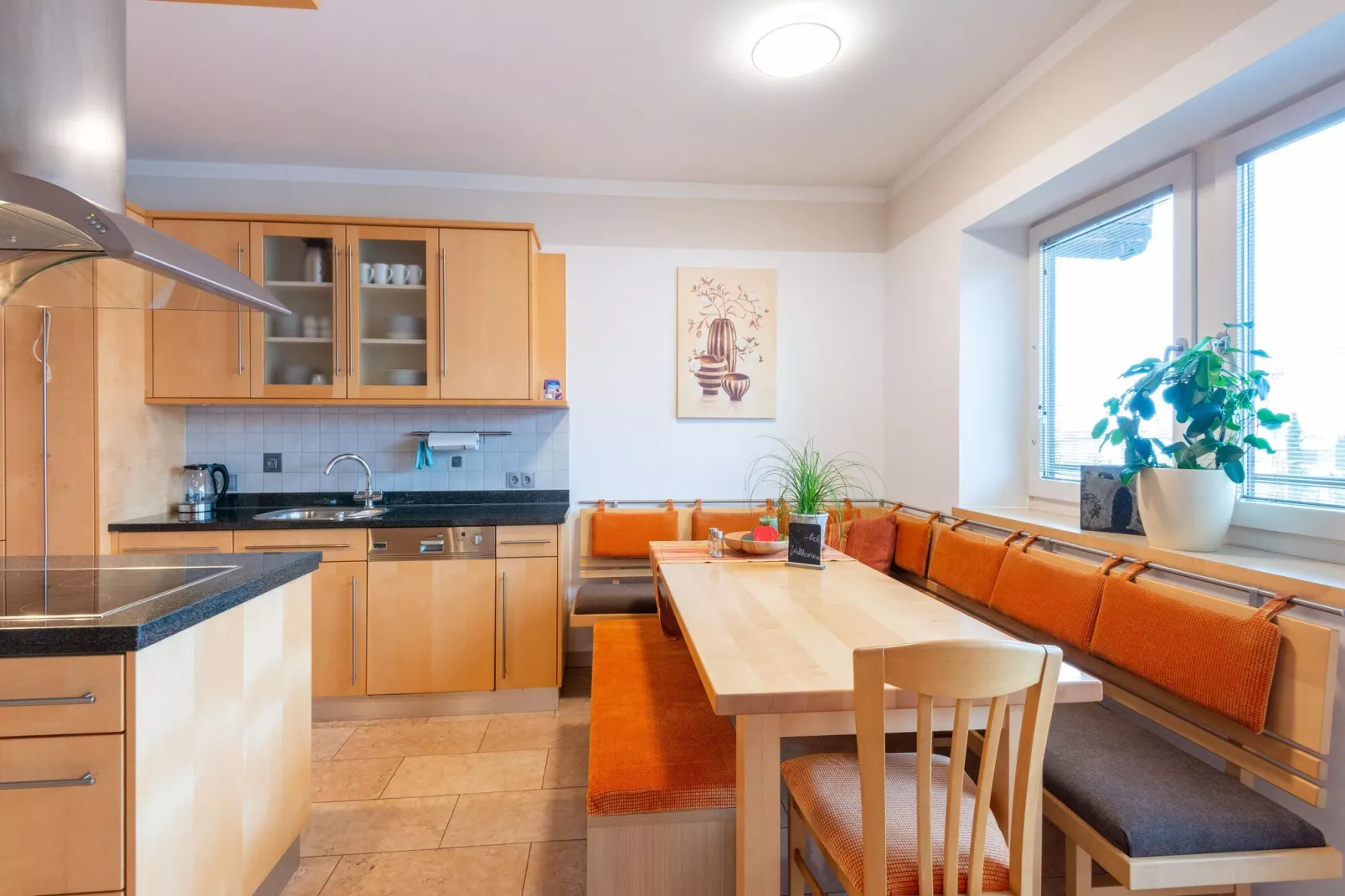 Apartment Niedernsill 2 OG-Dining room