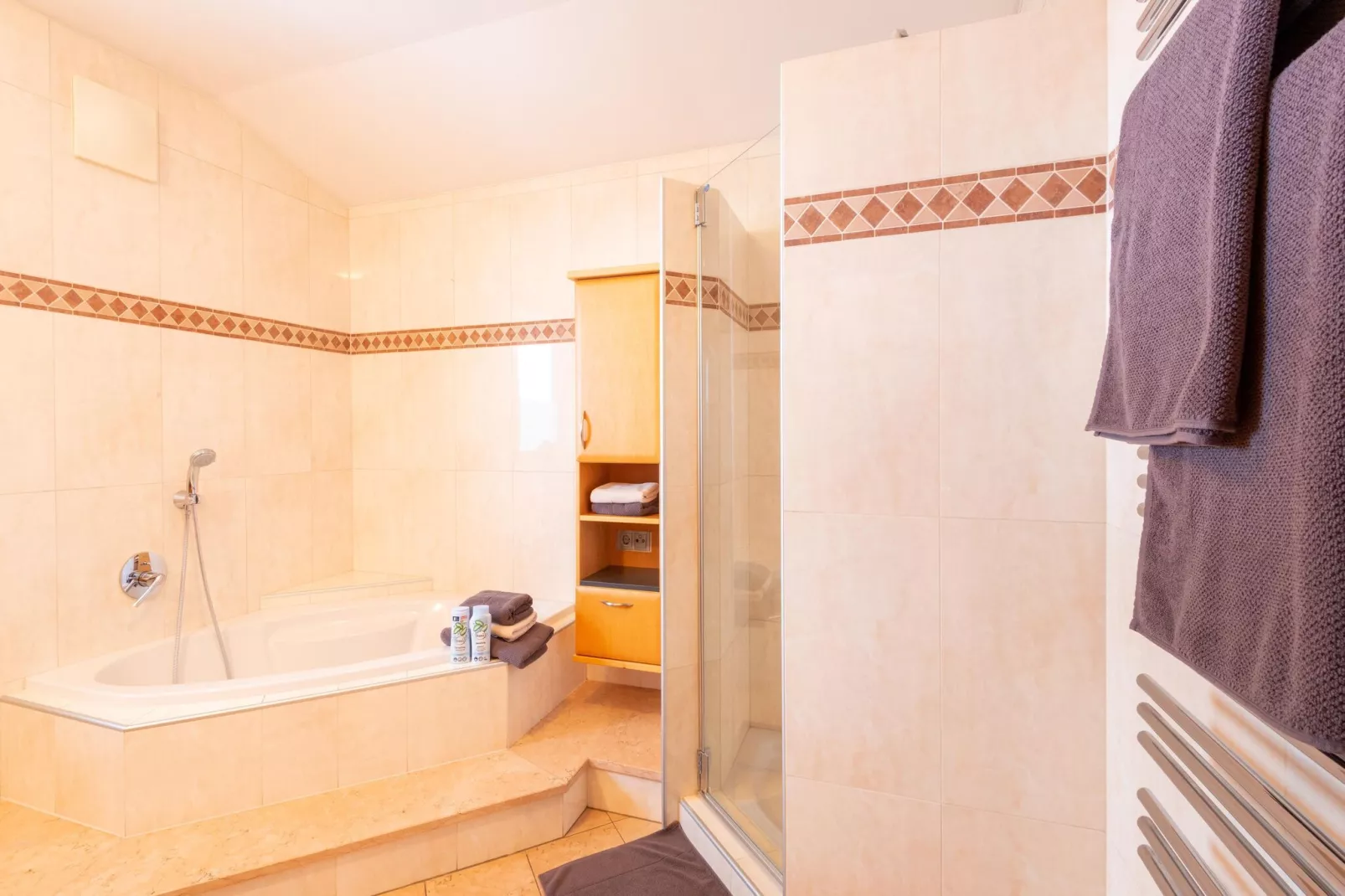 Apartment Niedernsill 2 OG-Bathroom