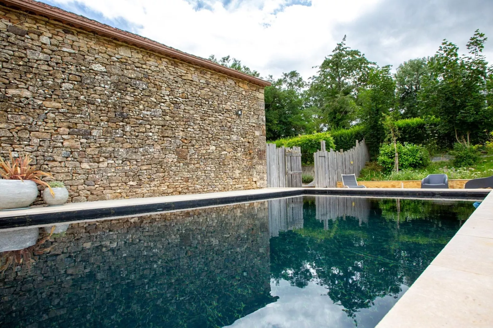 Le petit Nichoir-Schwimmbad