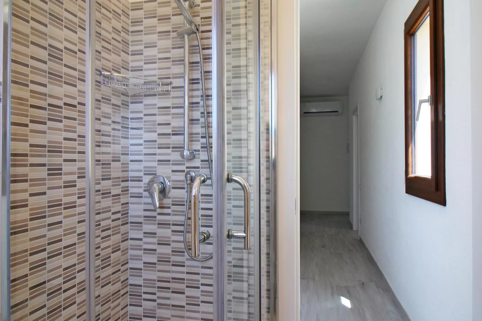 Casa Corina Quadrilocale Turagri-Bathroom