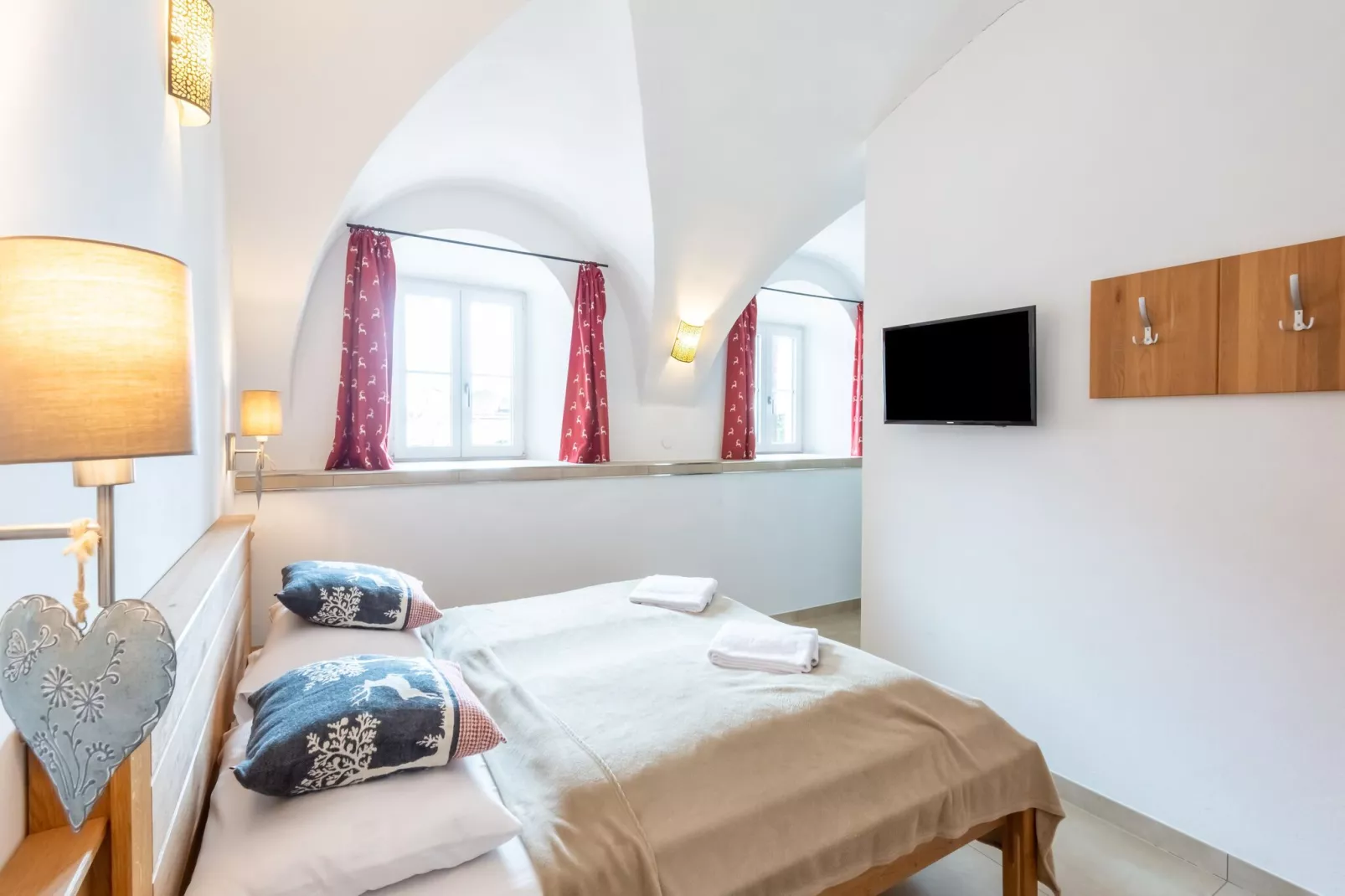 Steindorf 8-Bedroom