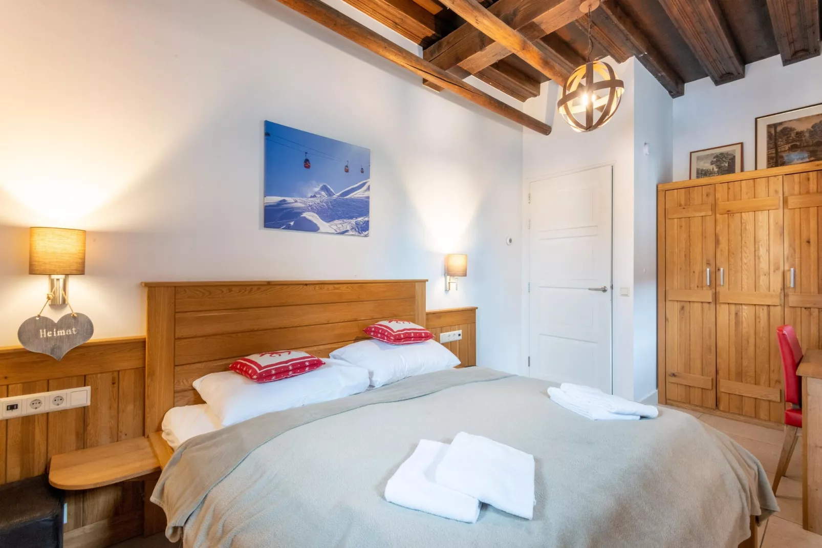 Steindorf 8-Bedroom