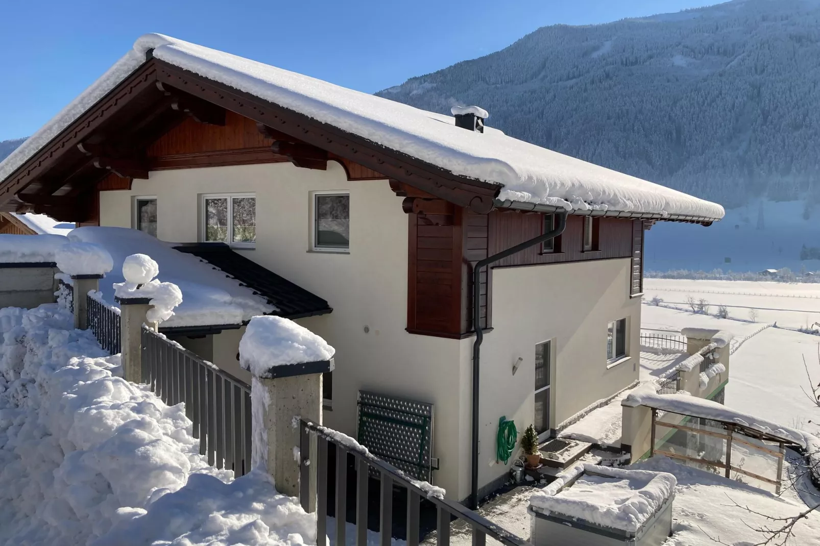 Fewo Pinzgau-Exterior winter