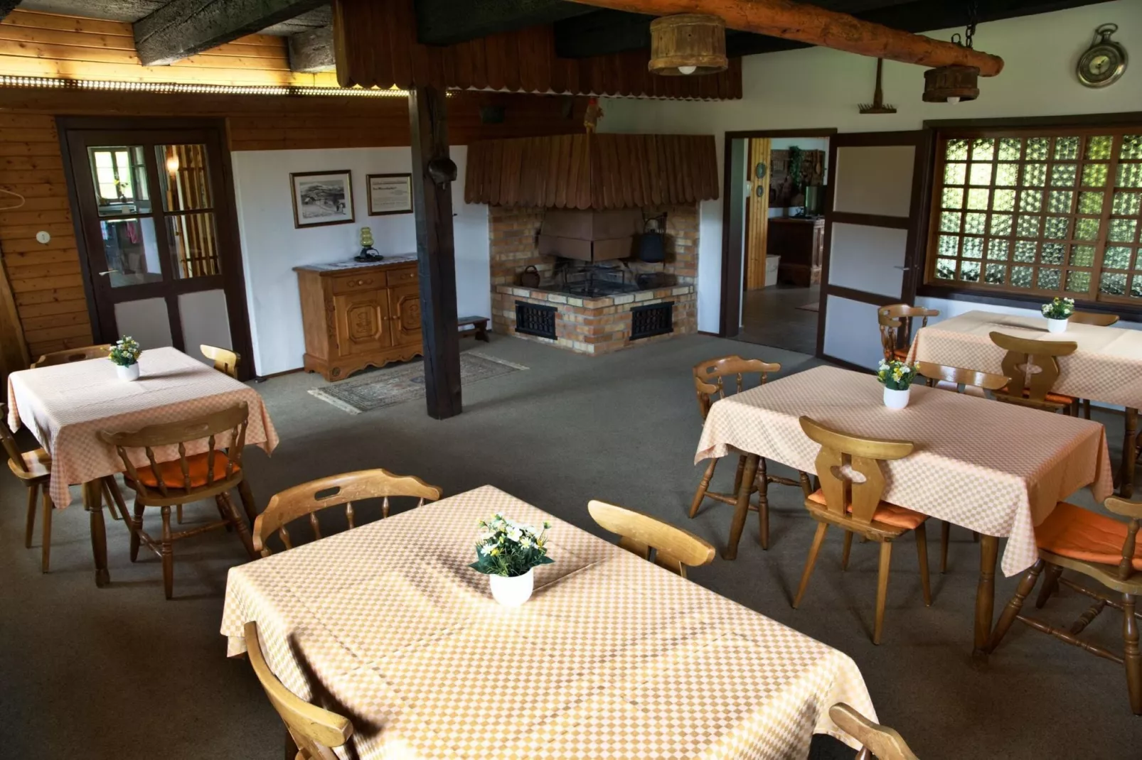 Ferienhaus Birkenhof-Dining room