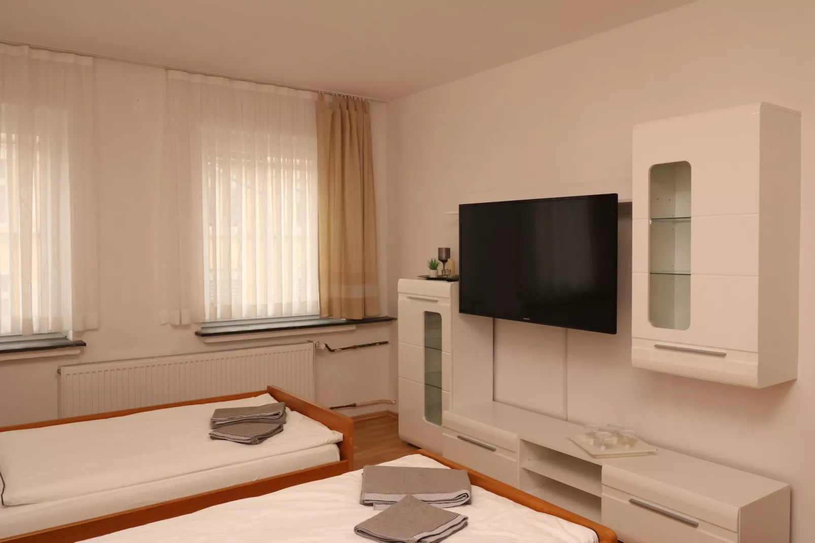 Zentrales Apartment in Messenähe-Bedroom