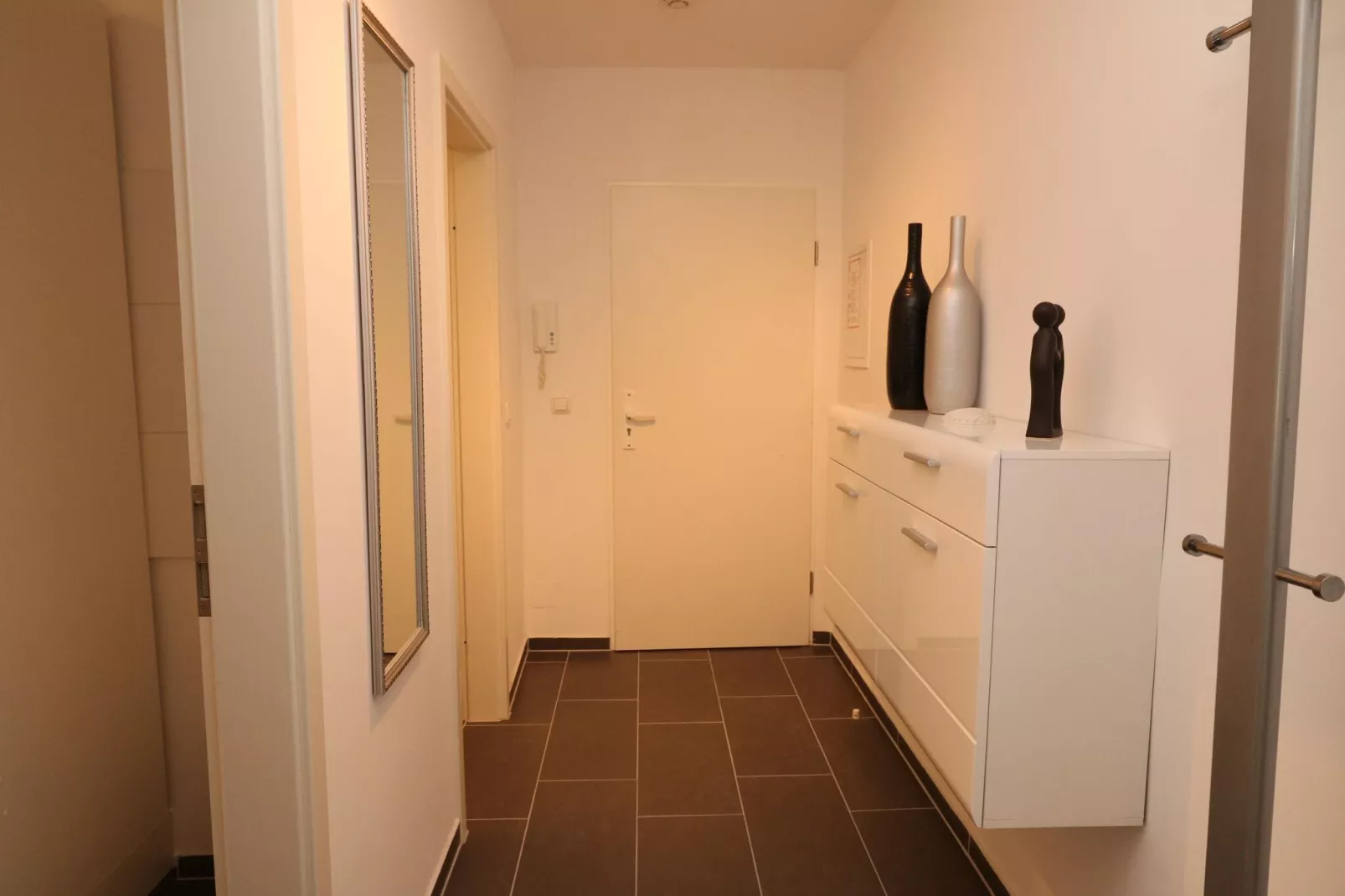 Apartment mit Wasserbett-Landing