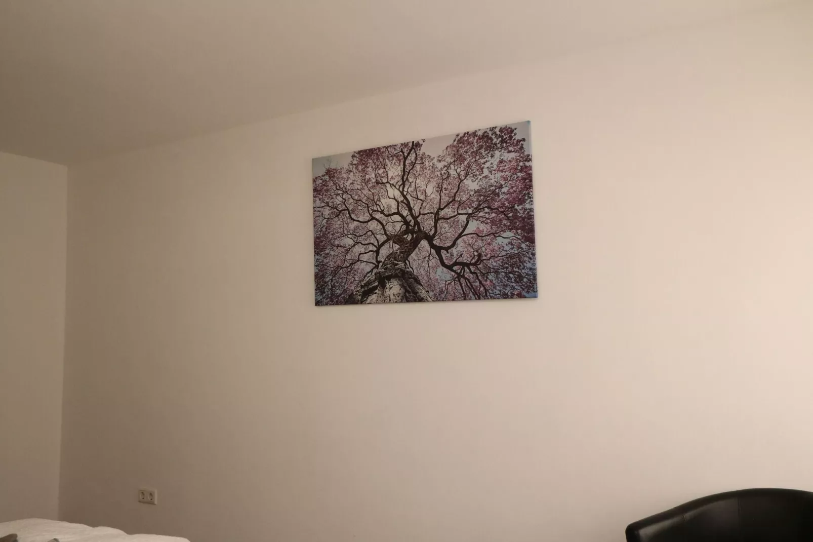 Zentrales Apartment in Messenähe-Bedroom
