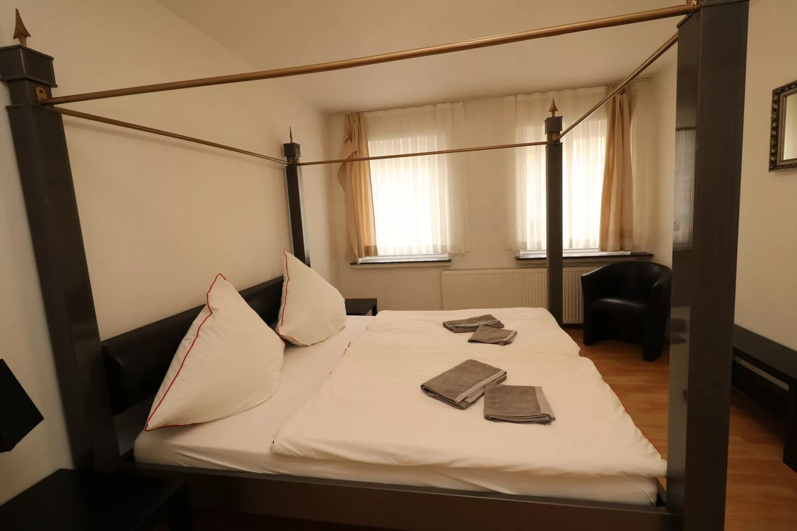 Zentrales Apartment in Messenähe-Bedroom