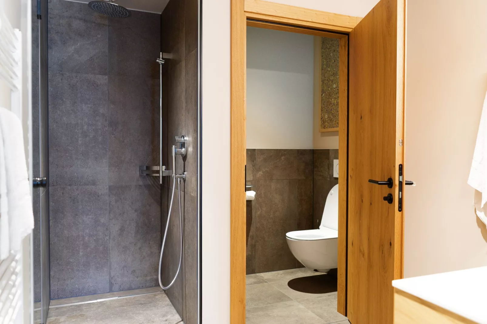 Heimat 1495 Arlberg-Bathroom