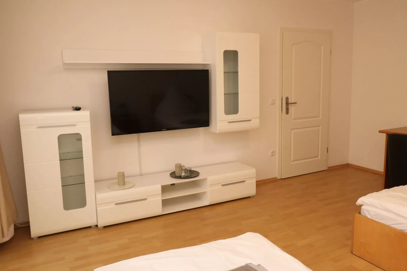 Zentrales Apartment in Messenähe-Bedroom