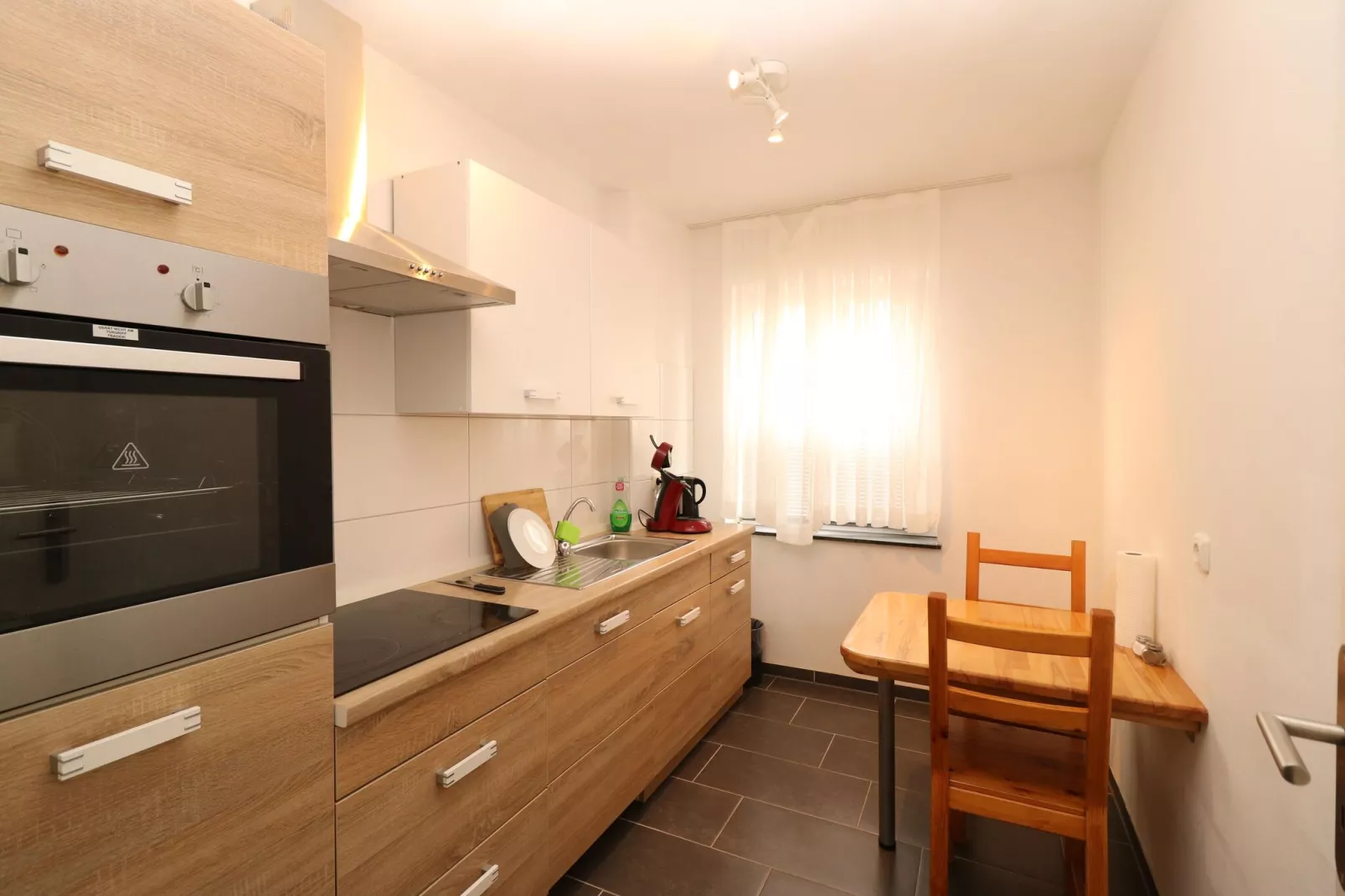 Apartment in Essen mit Terrasse-Kitchen