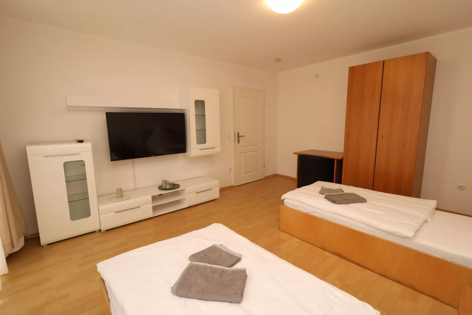 Apartment in Messenähe-Bedroom