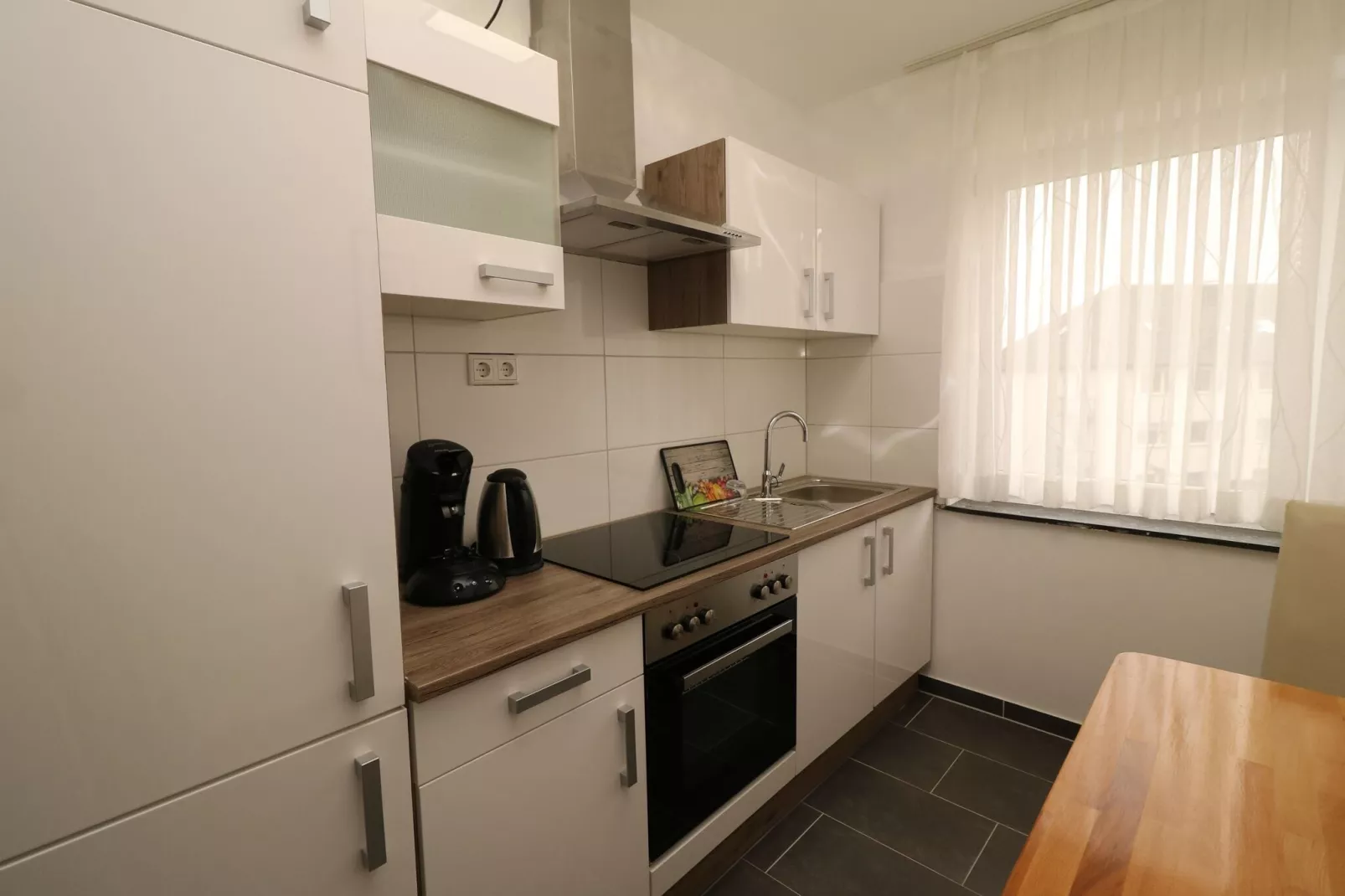 Apartment in Messenähe Essen und DD-Küche