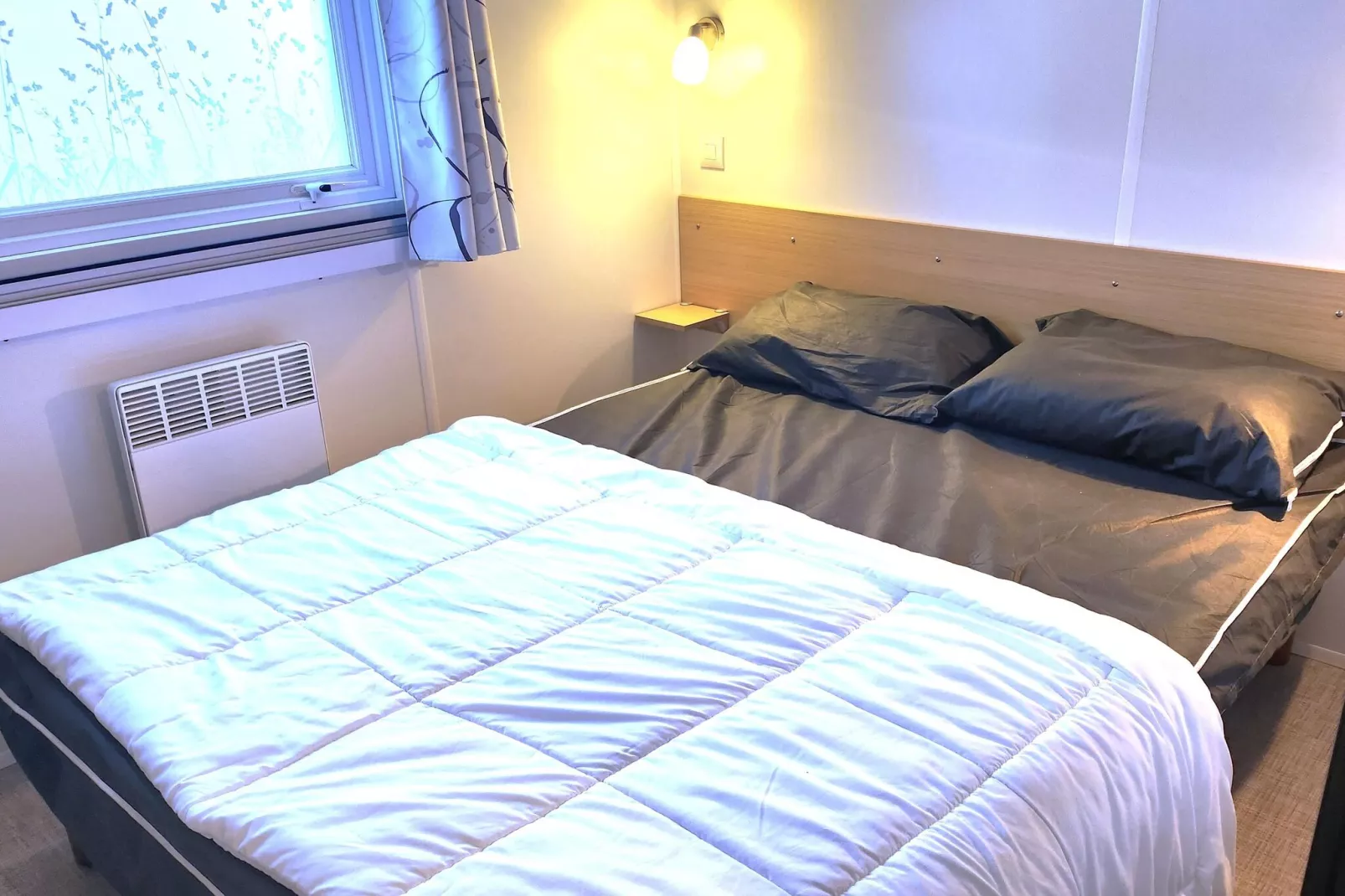 Mobil home 6pax   clim-Bedroom