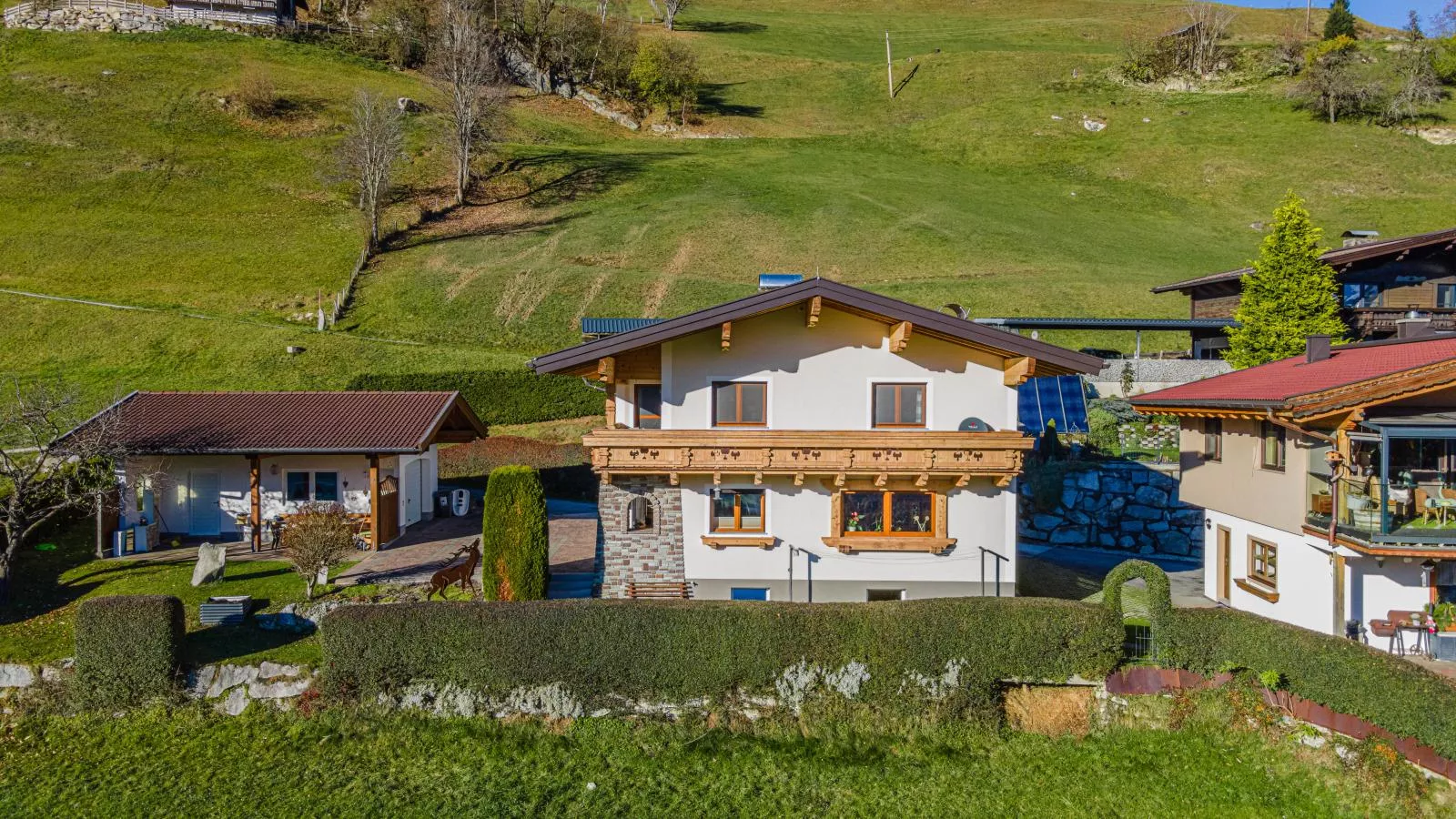 Gipfelblick-Exterior summer