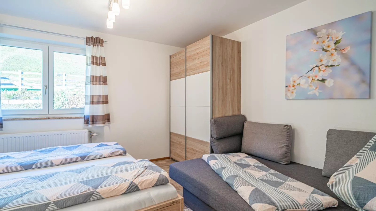 Gipfelblick-Bedroom