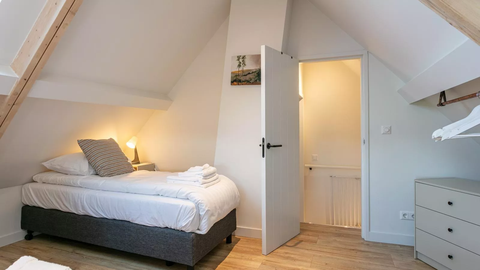 Abs Boerderietje-Bedroom