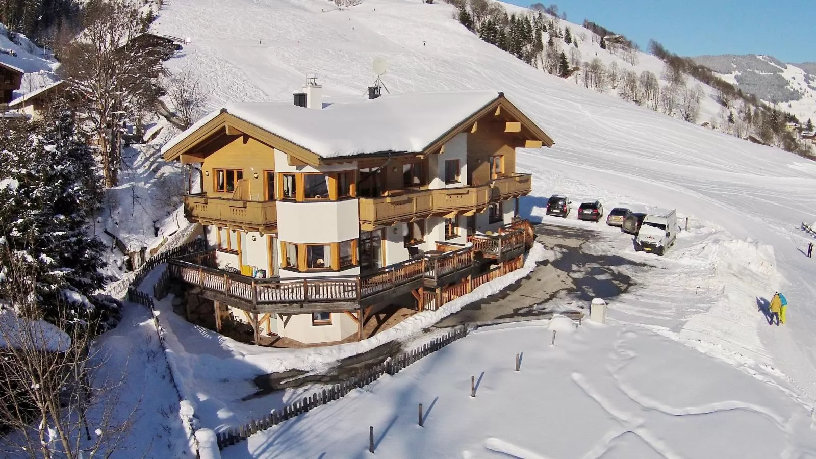 Arianne  Ski in - Ski out-Exterior winter