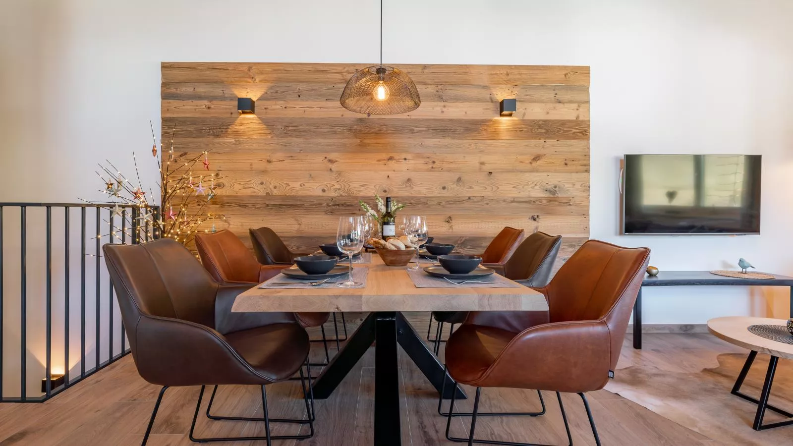 Grebenzen Lodge 1028-Dining room