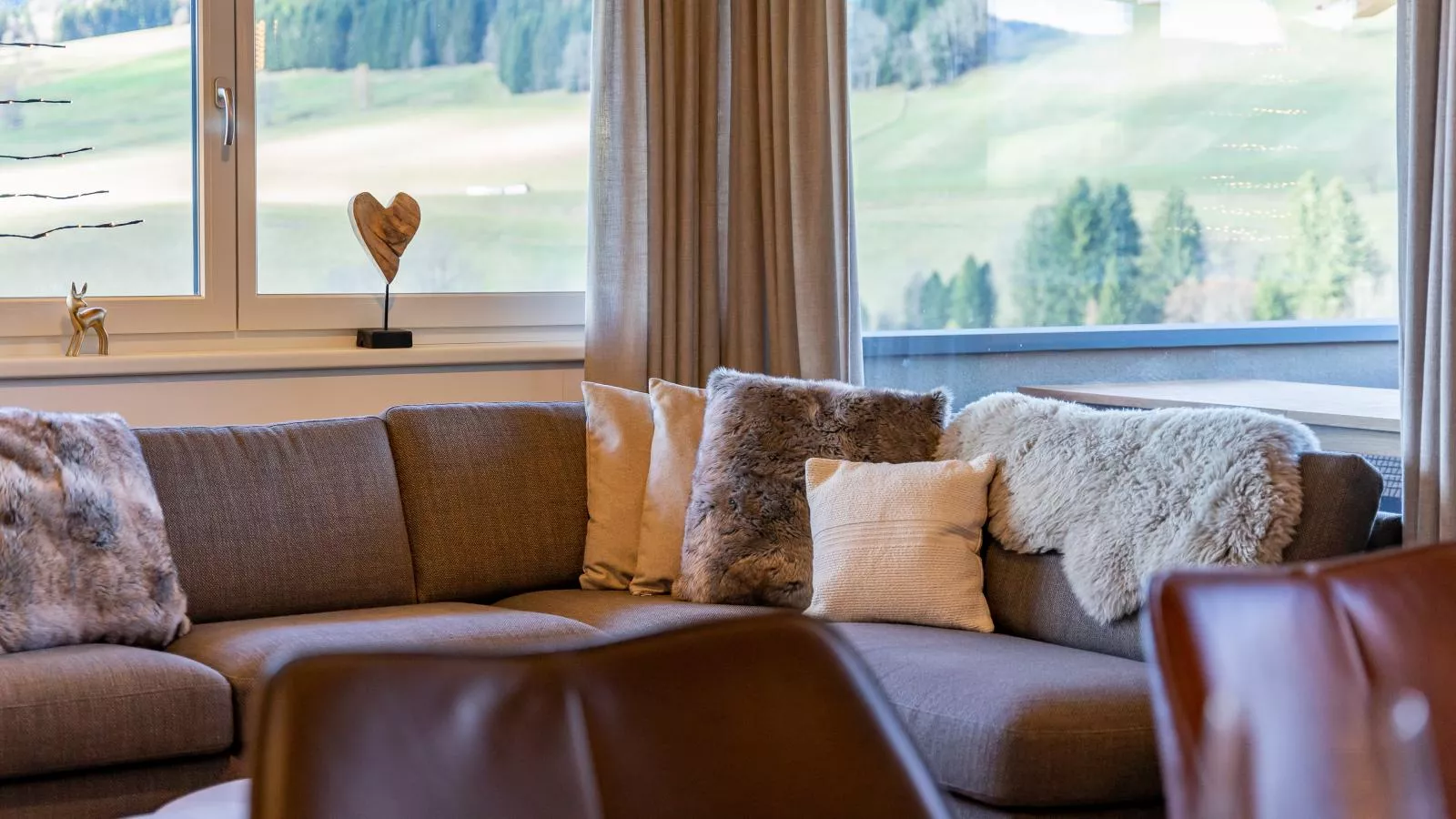 Grebenzen Lodge 1028-Living room