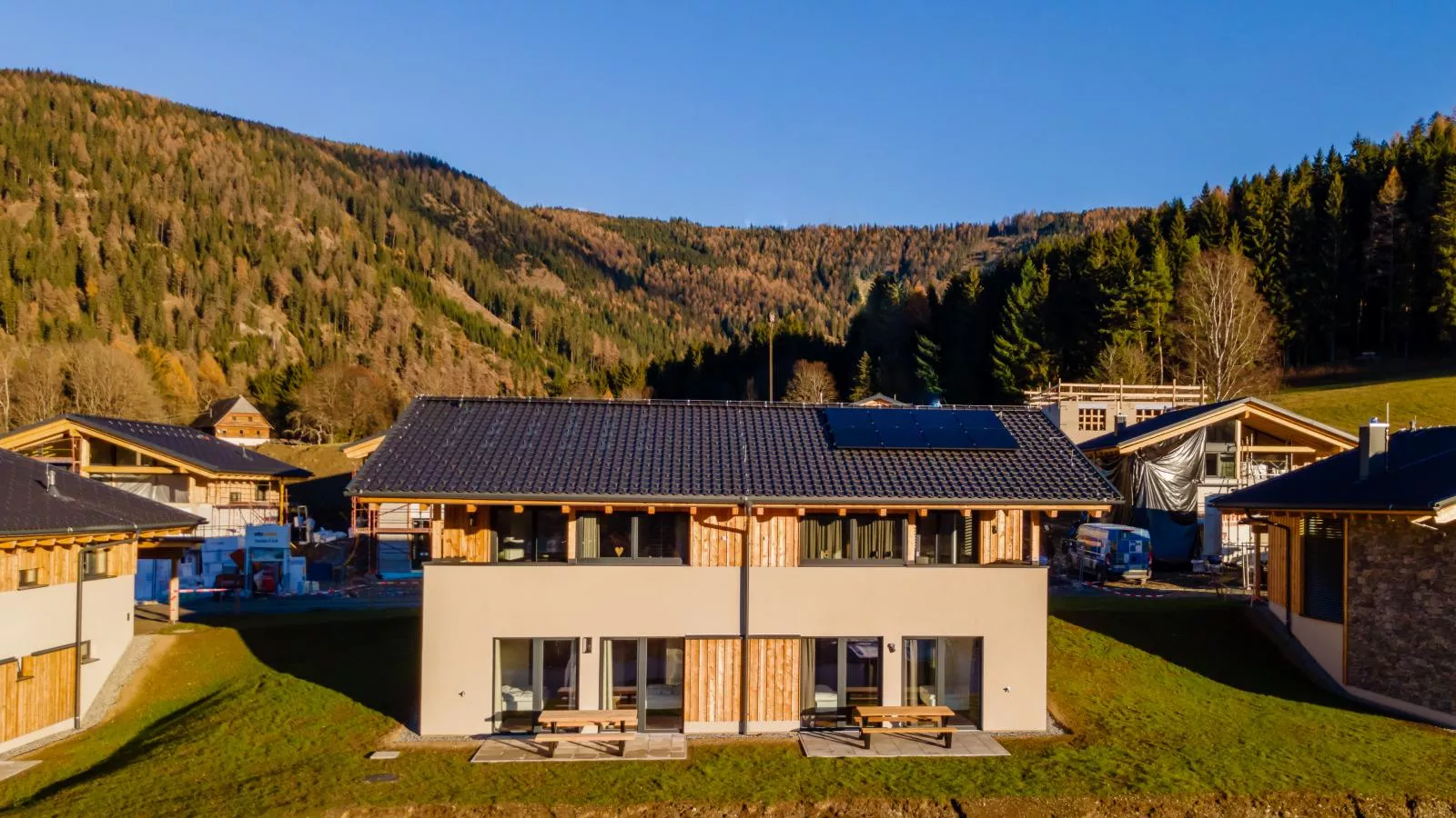 Grebenzen Lodge 1028-Exterior summer