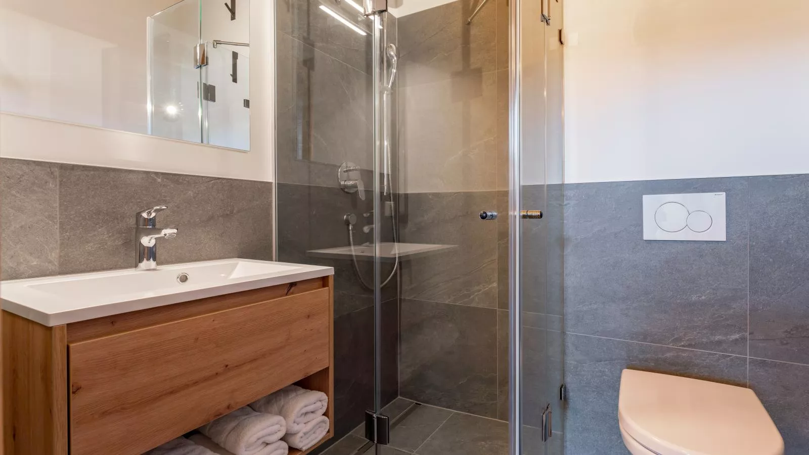 Grebenzen Lodge Prinz-Bathroom