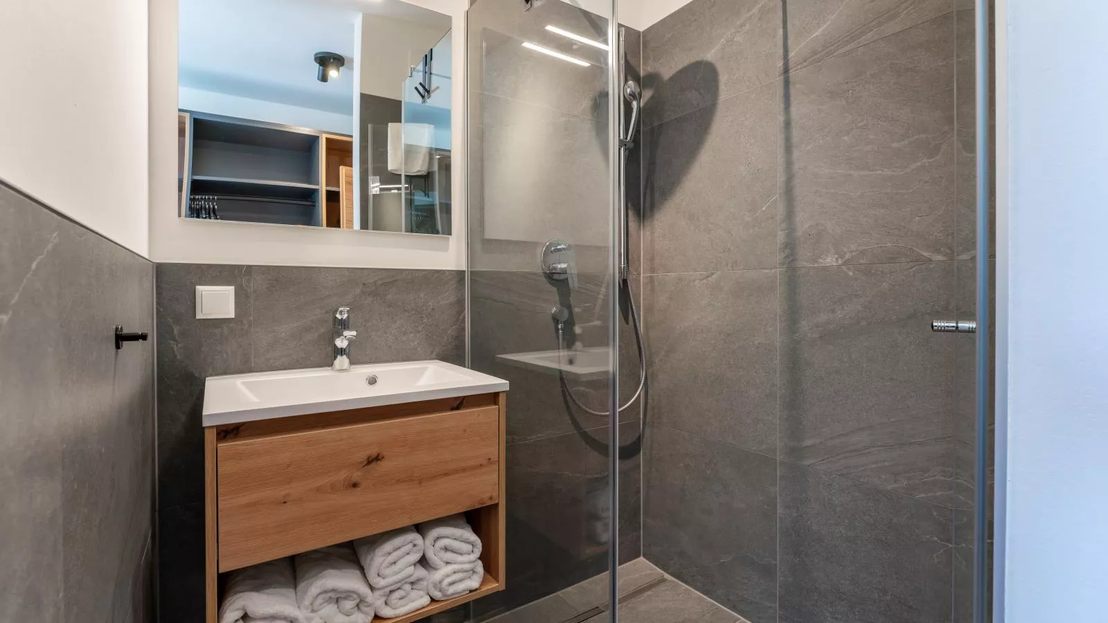 Grebenzen Lodge Prinz-Bathroom