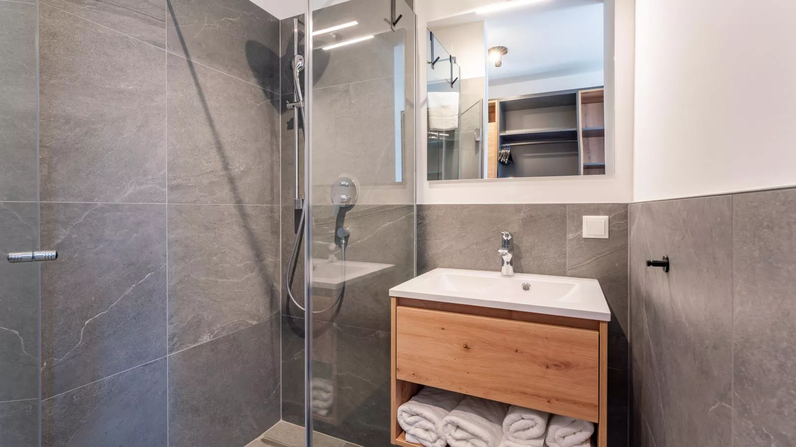 Grebenzen Lodge Prinz-Bathroom