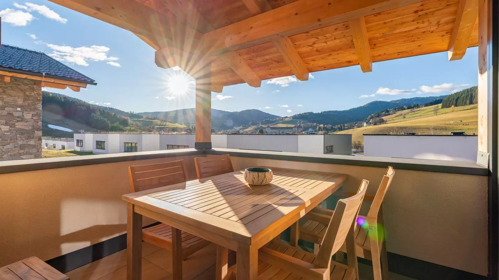 Grebenzen Eiszeit Lodge-Terrace balcony