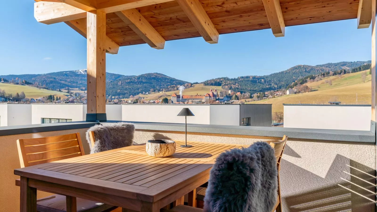 Grebenzen Eiszeit Lodge-Terrace balcony