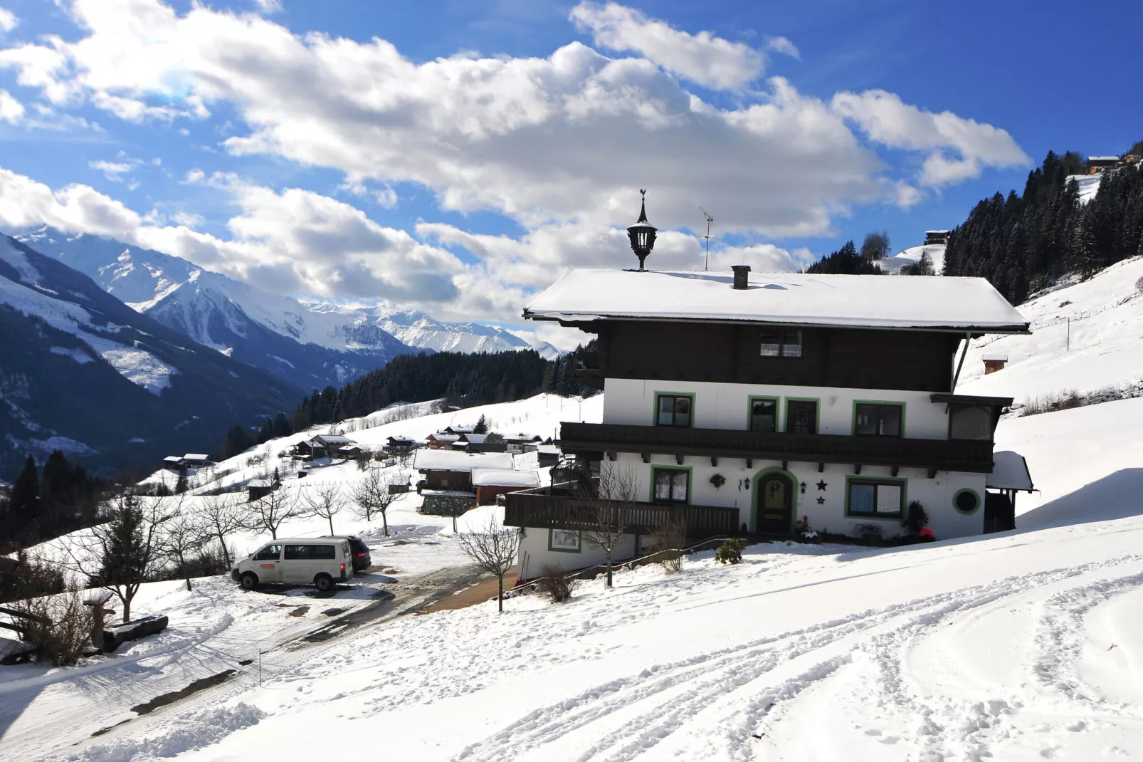 Bergliebe-Exterior winter