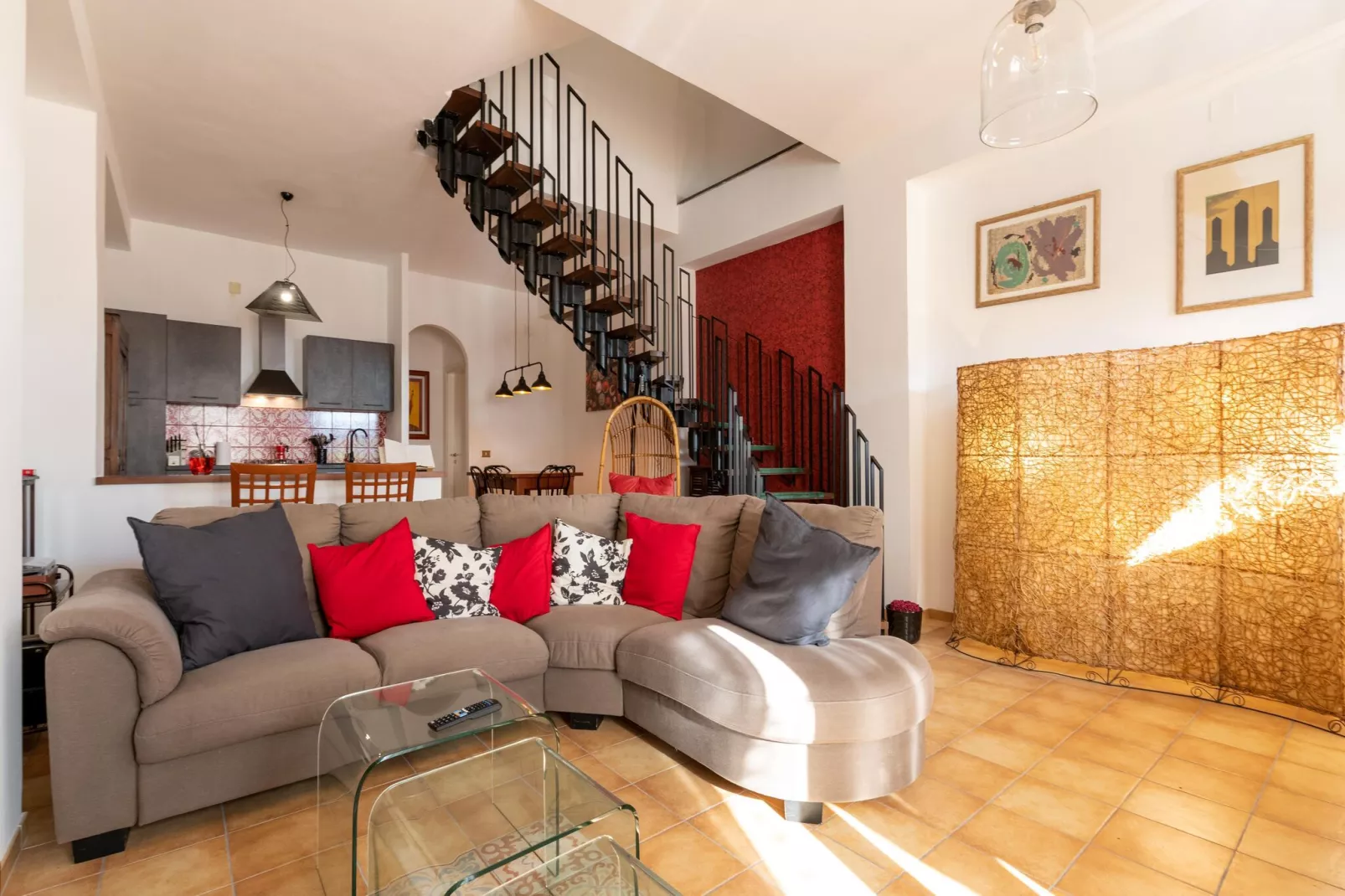 Appartamento su tre piani in paese - Wohnzimmer