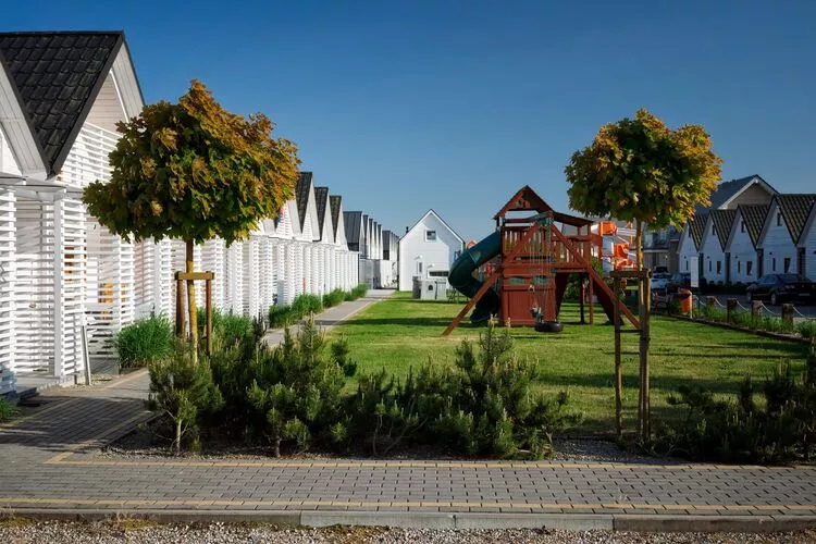 Apartament wakacyjny Sarbinowo-Jardin d'été