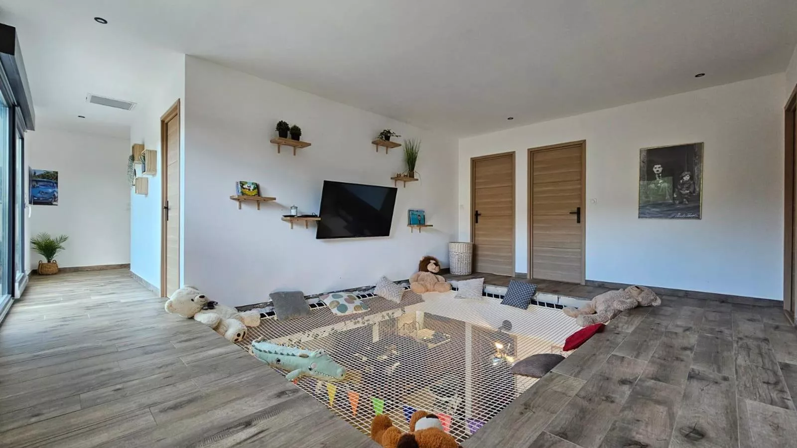 Le Catamaran-Recreation room