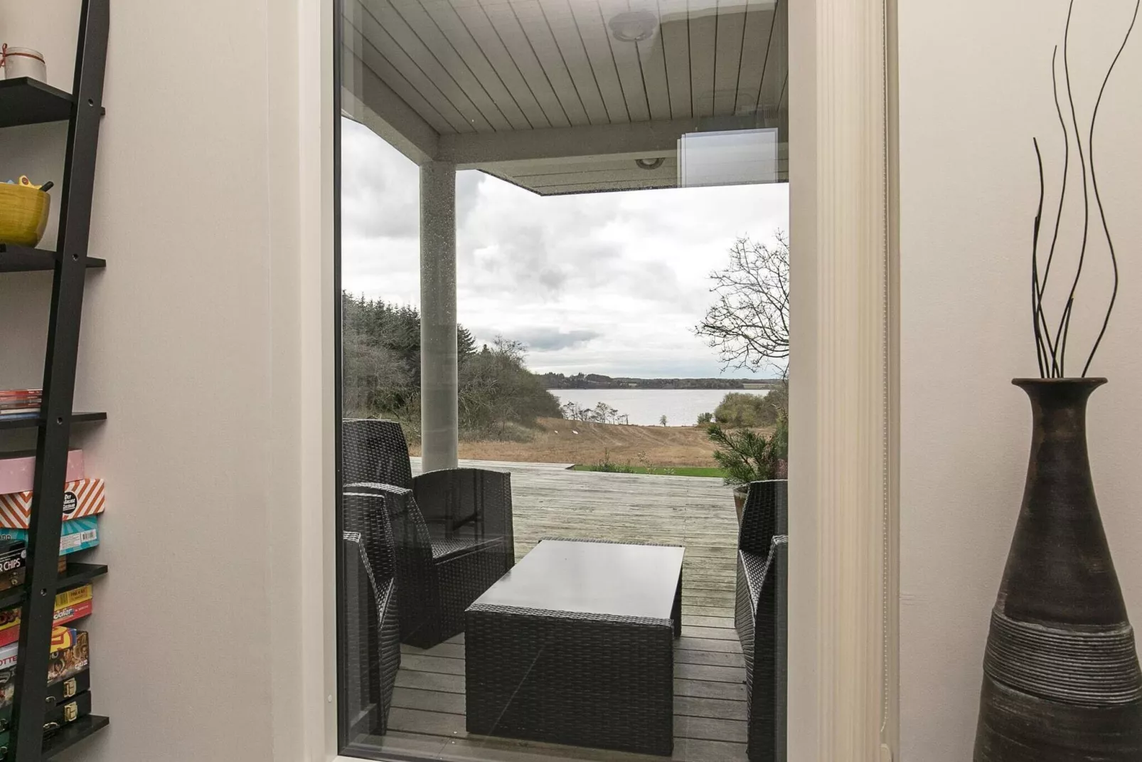 Cozy Dog-Friendly Cottage near Coast-By Traum-Indoor