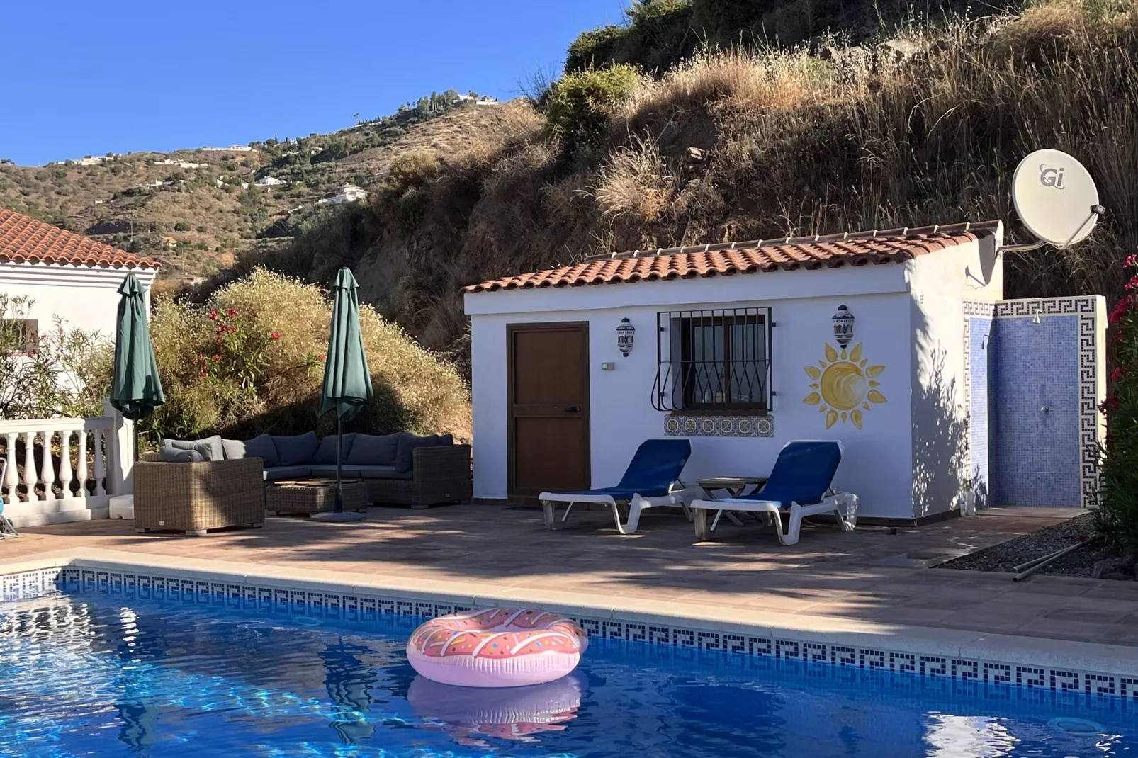 Las Casillas 1-Pool