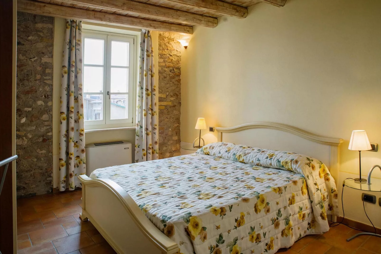 Residence Borgo Alba Chiara, Toscolano-trilo 50-60 qm-Bedroom