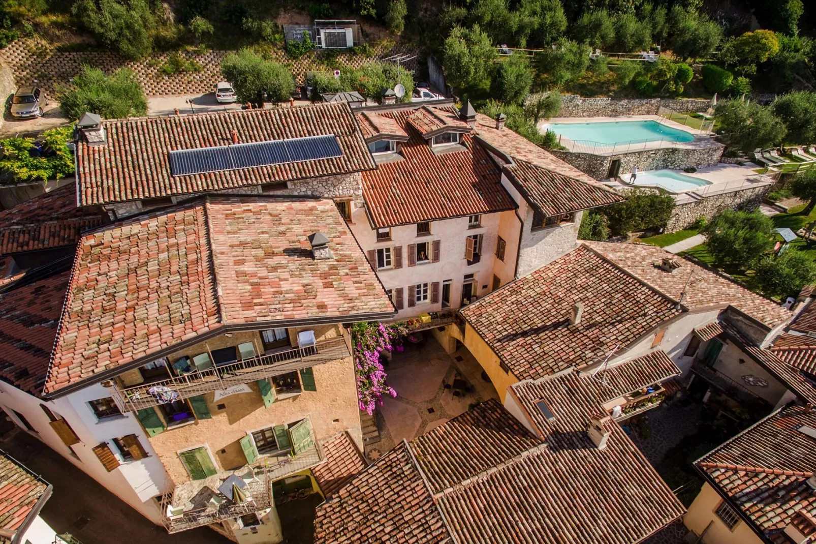 Residence Borgo Alba Chiara, Toscolano-trilo 50-60 qm-Areas summer 1km