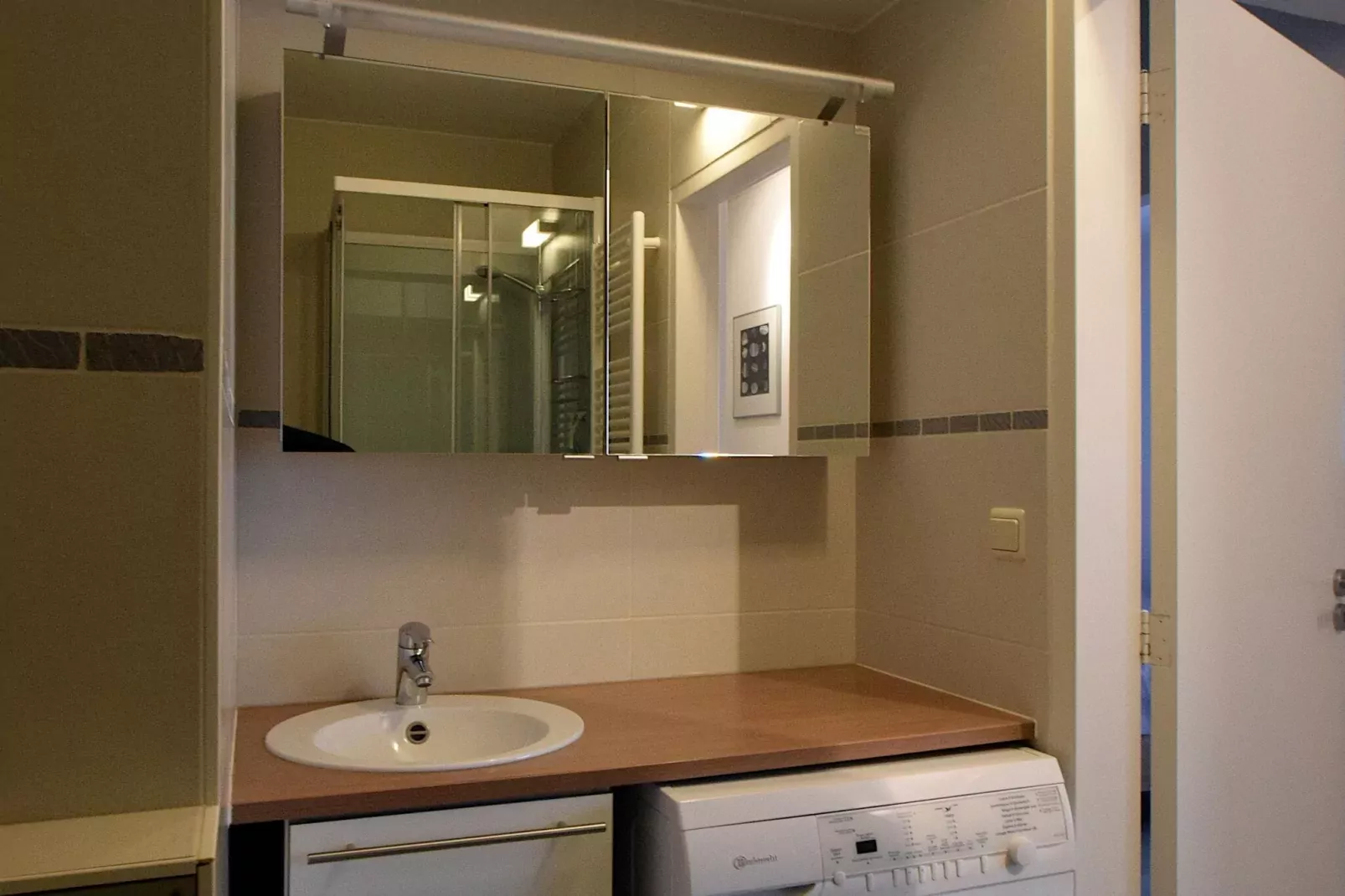 Caracas 0102-Bathroom
