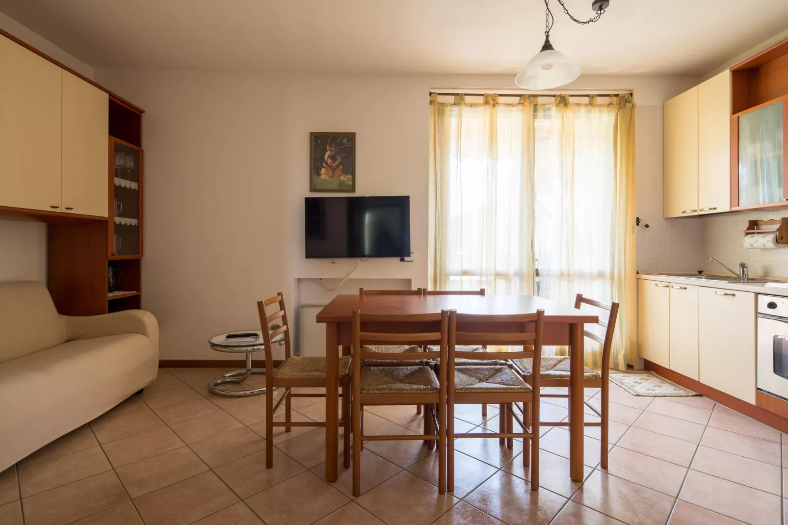 Casara 90-D9-Dining room