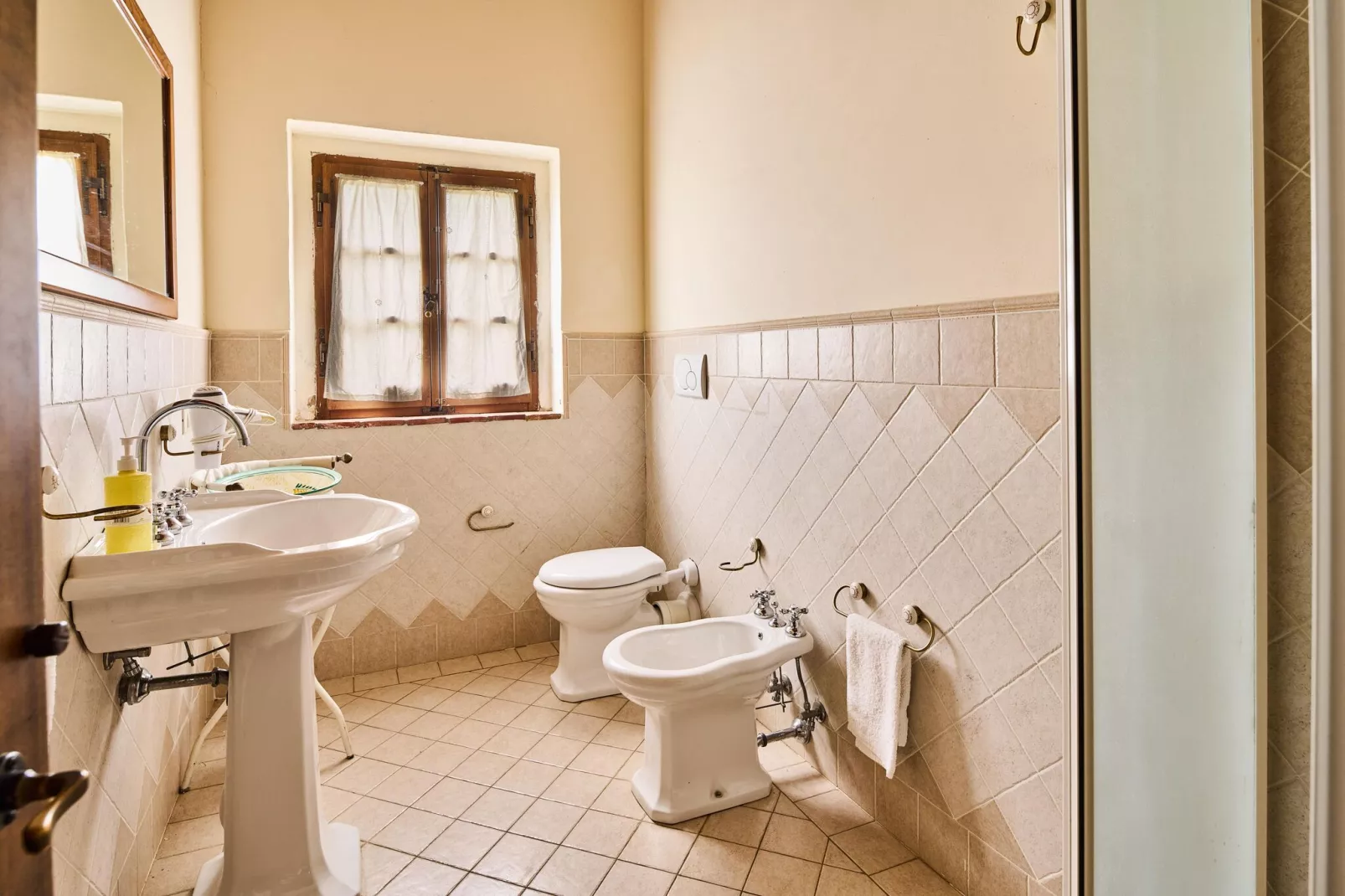 Il Solatio apt P1-Bathroom
