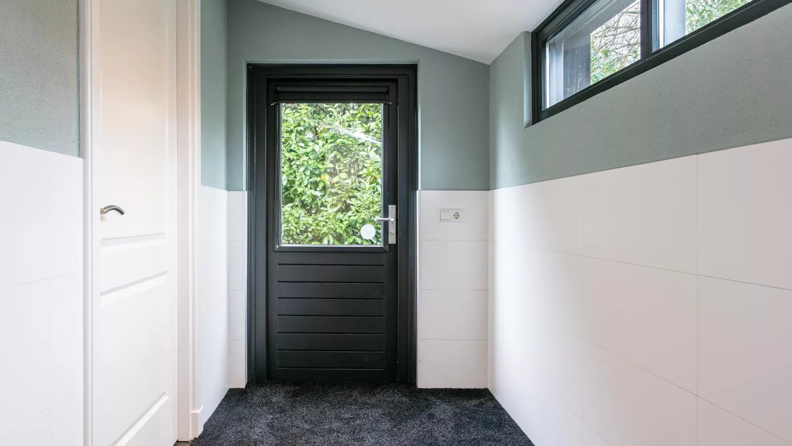 De Hoeve II-Indoor