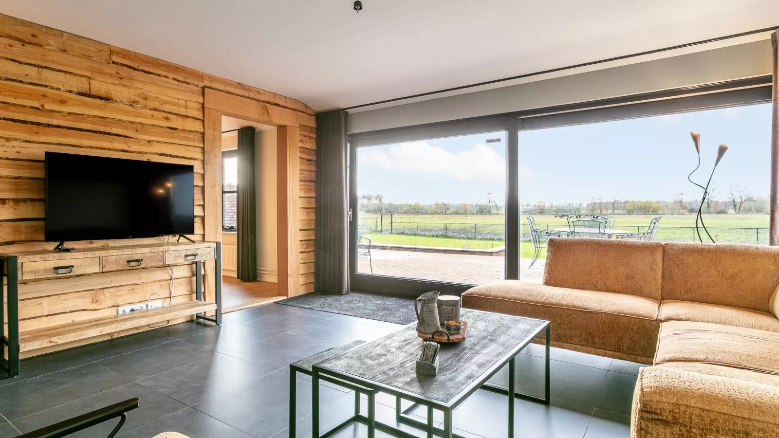 De Hoeve II-Living room